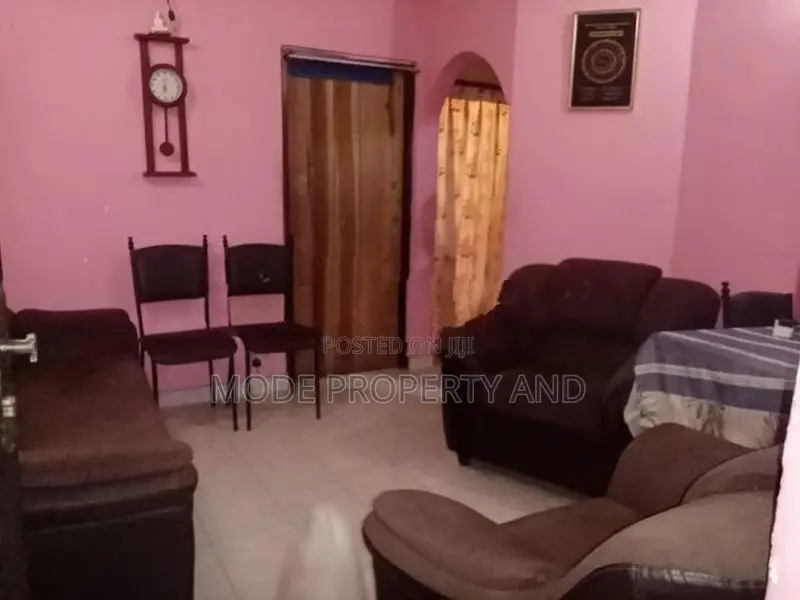 house for sale in mountlavaniya