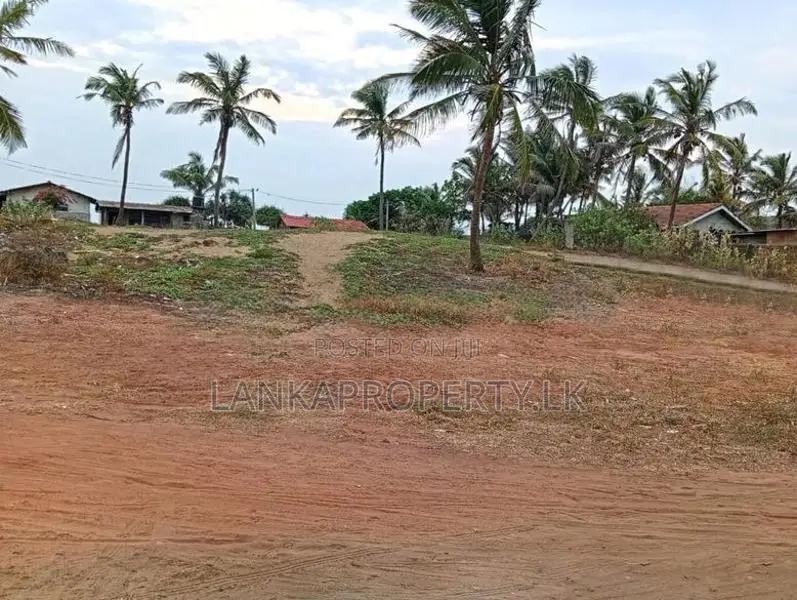 Prime Beachfront Land for Sale Pitipana, Negombo