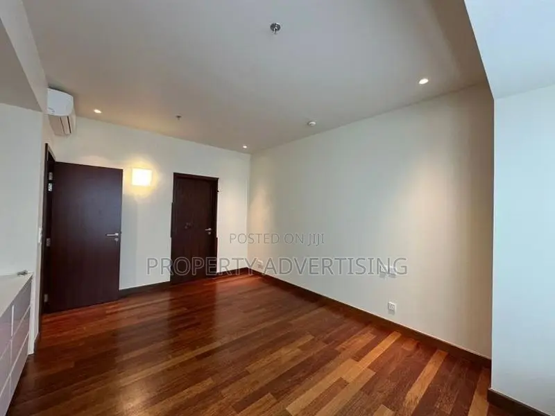 Colombo 2 Cinnamon Life Apartment for sale