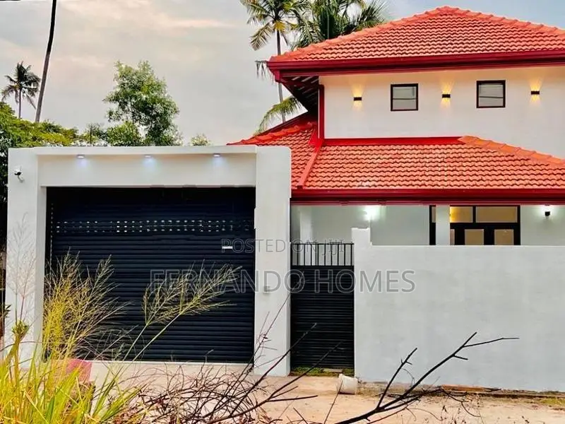 All Good Fully Completed Single Storey House for Sale In Negombo Area