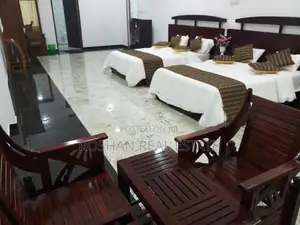 LUXURY HOTEL NEAR THE RIVER & BEACH FOR RENT BENTOTA AJ2570