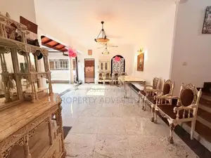 Battaramulla Colonial Style House for Sale Jayanthipura