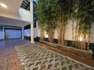 ගඩොල් බිත්ති - පර්චස් 15 ක අංගසම්පූර්ණ අලුත්ම නිවස විකිනීමට කැස්බෑව