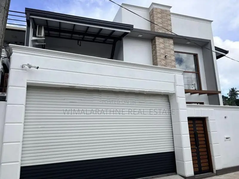 Brand New Luxury Two Storey House for Sale in Piliyandala town
