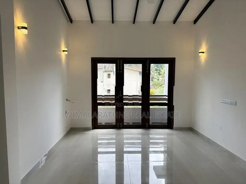 Brand New Luxury Two Storey House for Sale in Piliyandala town