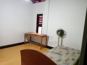 House for Rent in Alawwa