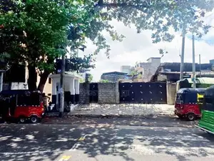 Prime Land for Sale Peliyagoda, Negombo Road.