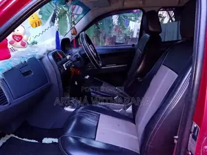 Tata Xenon 2011