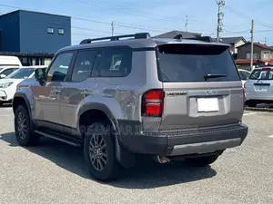 Toyota Land Cruiser Prado 250 VX 2026