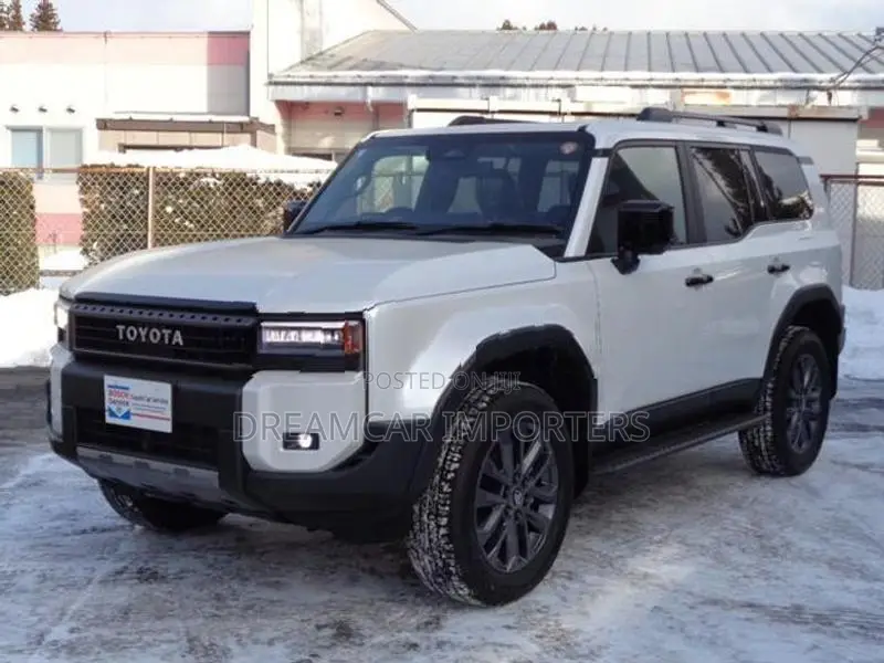 Toyota Land Cruiser Prado 250 ZX 2025