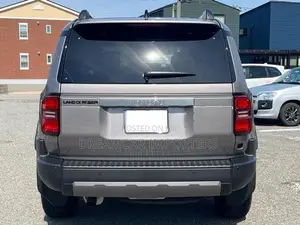 Toyota Land Cruiser Prado 250 VX 2026