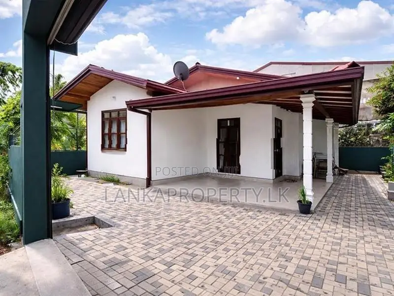 Beautiful Newly Built House for Sale in Mattegoda