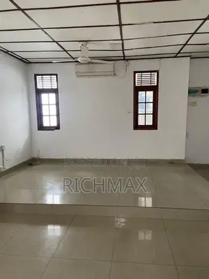 1st floor house for rent in Colombo 05