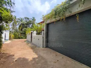 Brand New Houses for Sale Kadawatha