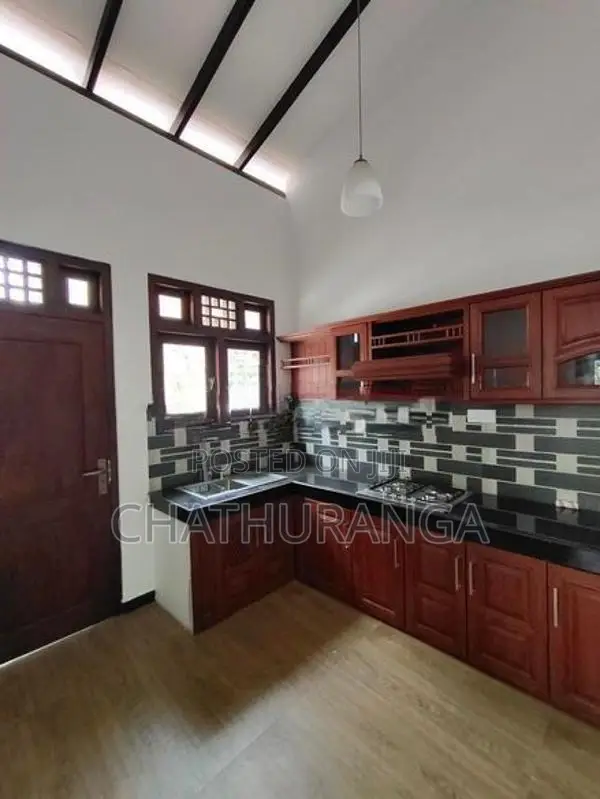 Brand New Houses for Sale Kadawatha