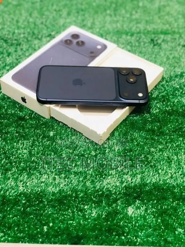 Apple iPhone 17 Pro Max (Used)