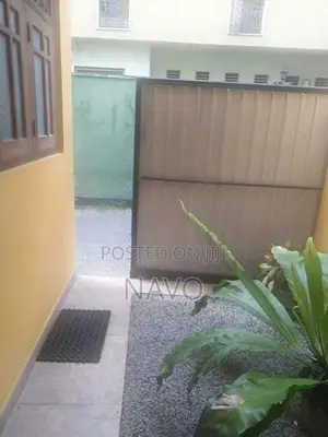 Room for Rent in Dehiwala Boys