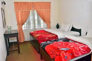 Bungalow for Sale in Nuwara Eliya – Scenic Hill Country Retreat