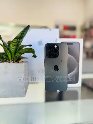 Apple iPhone 15 Pro Max 256GB Fullset (Used)