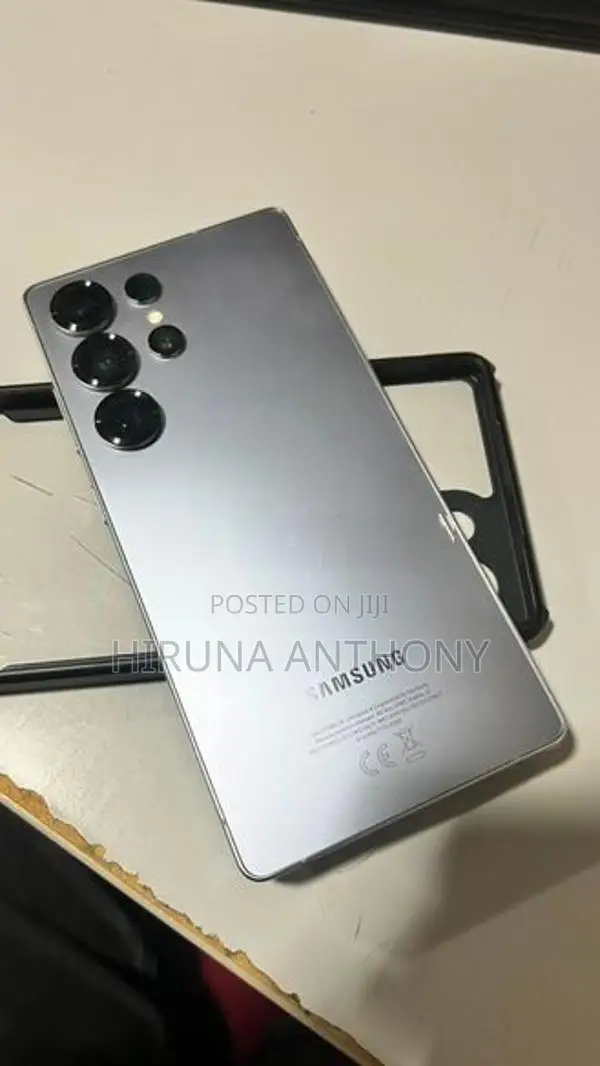 Samsung Galaxy S25 Ultra (Used)