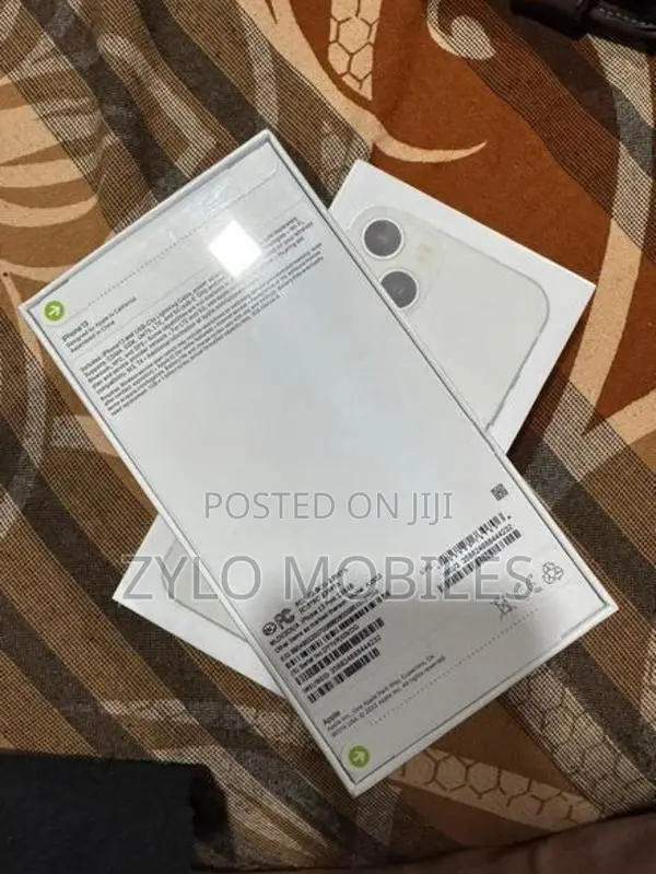 Apple iPhone 13 128GB (Brand New)