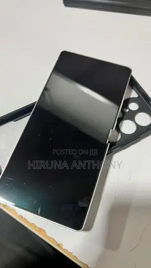 Samsung Galaxy S25 Ultra (Used)