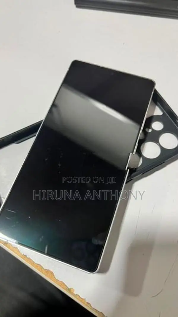 Samsung Galaxy S25 Ultra (Used)