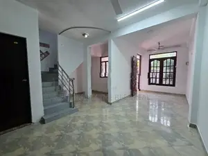 Colombo 09 : 3BR (3P) 3-Storey Modern House for Sale in Kolonnawa