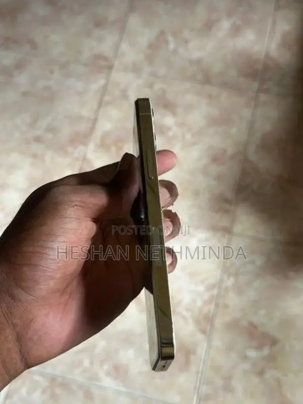 Apple iPhone 12 Pro (Used)