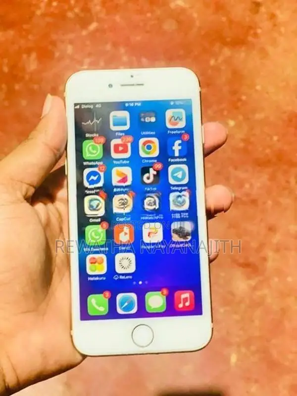 Apple iPhone 8 (Used)