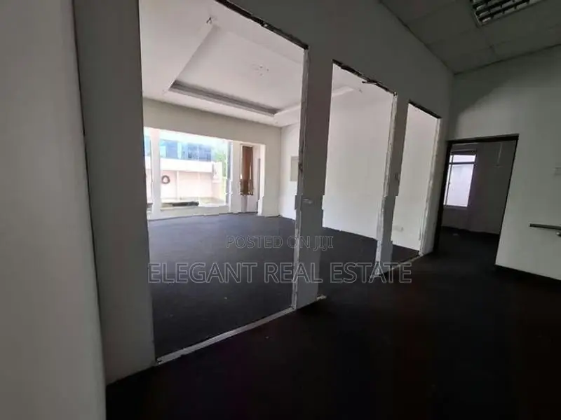 Commercial Building for Rent in Colombo 04 (A5475)-RENTED