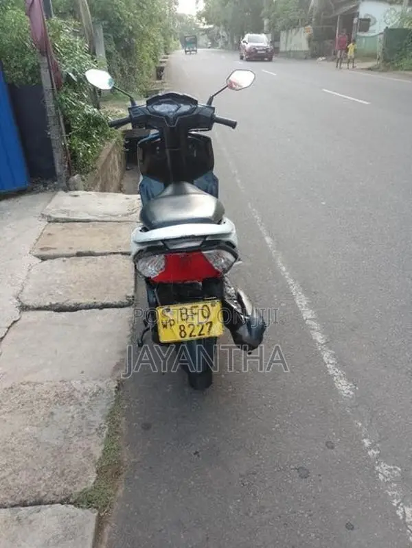 Honda Dio 2017