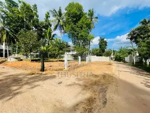 යක්කල | ගම්පහ මහනගර සභා සීමාවෙන් නුවර පාරට 700M වටිනා බිම් කොටස්