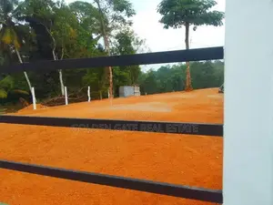 Yakkla Land for Sale
