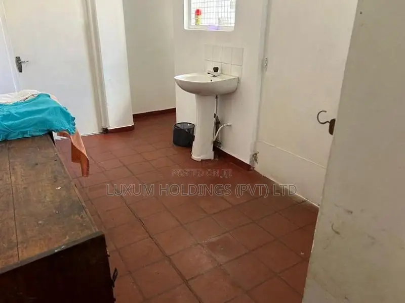 Office For Rent Off Maradana Road Colombo 10 [ 2226C ]