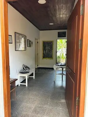 House For Rent Off Maradana Road Colombo 10 [ 2226C ]