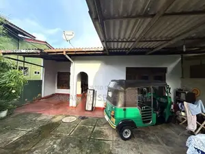 House in Gramodaya Mw Boralesgamuwa
