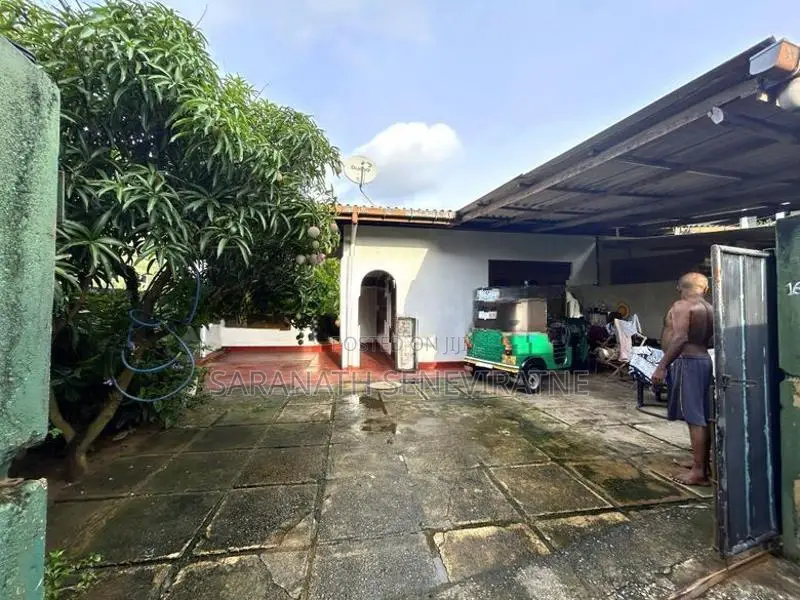 House in Gramodaya Mw Boralesgamuwa