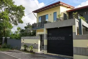 Brand-New Luxury 2 Storied House in Beruketiya Homagama