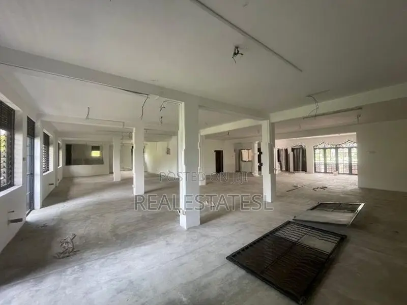 12 Bed 10,000 Sqft 4 Unit House for rent at dehiwela