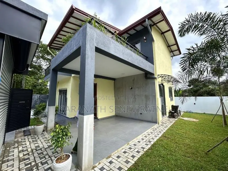 Brand-New Luxury 2 Storied House in Beruketiya Homagama