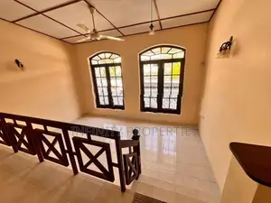 (AFA192) 03 Storey House with 25P Land Sale at Ethul Kotte