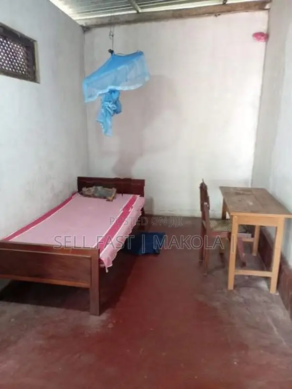 Room For Rent Makola kiribathgoda
