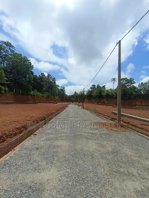 Piliyandala Dampe Land for Sale Near Lake View D
