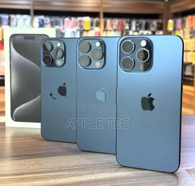 Apple iPhone 15 Pro Max 256GB (Used)