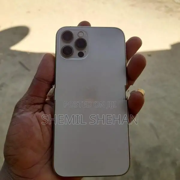 Apple iPhone 12 Pro (Used)
