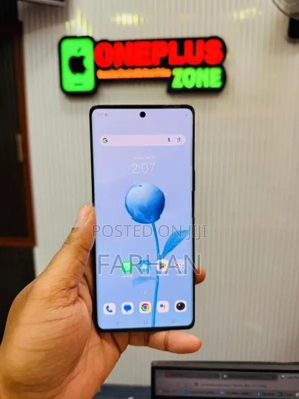 Vivo V29 5G 128GB 8GB (Used)