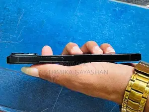 Apple iPhone 15 (Used)