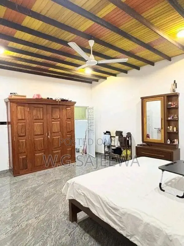 Furnished Two storey House rent in Negombo Town