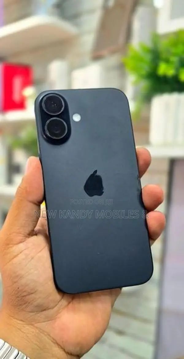 Apple iPhone 16 5G 128GB (Used)